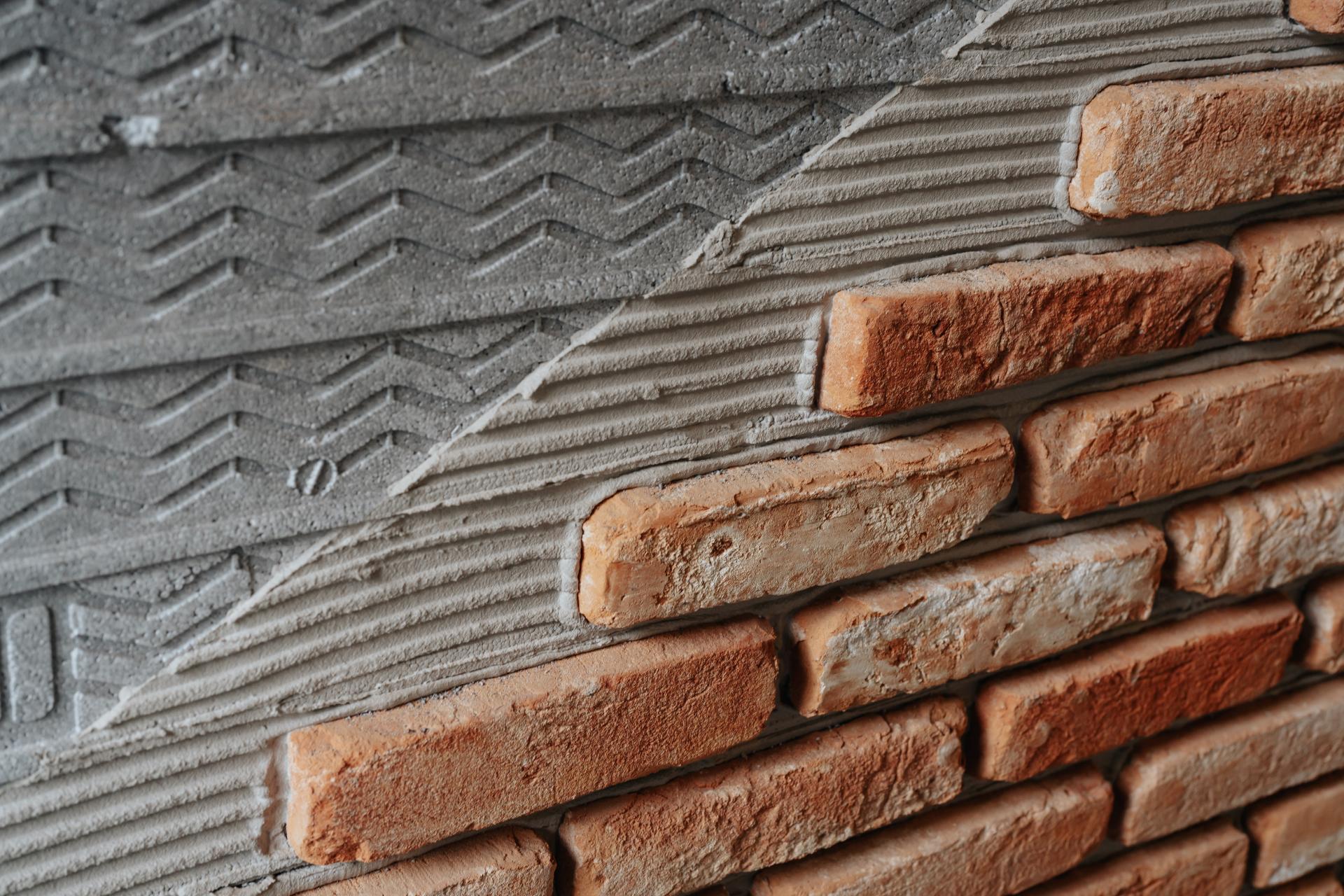 Detail van steenstrips op gevelisolatie	